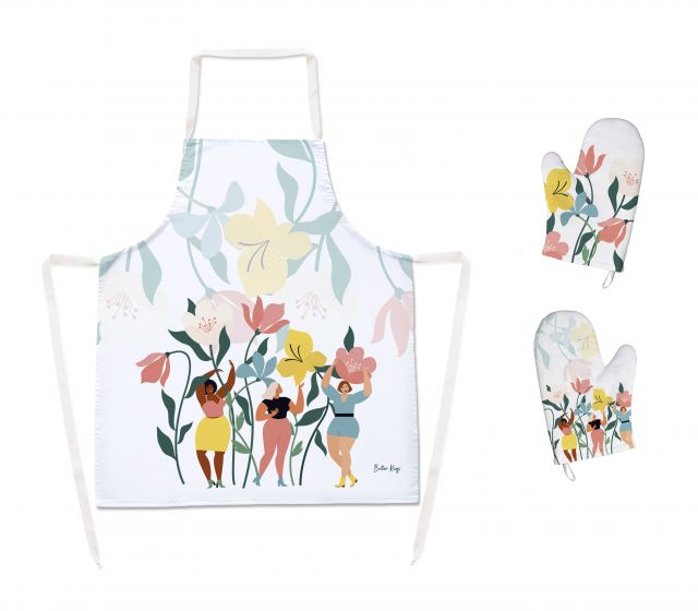 Set of aprons and oven gloves flower woman