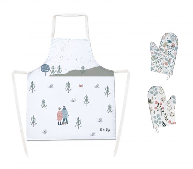 Set of apron and oven gloves lovely winter