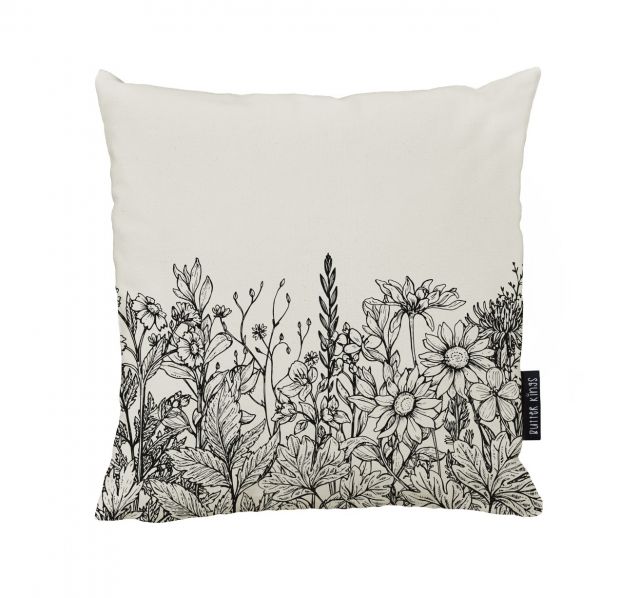 Cushion cover meadow in bloom