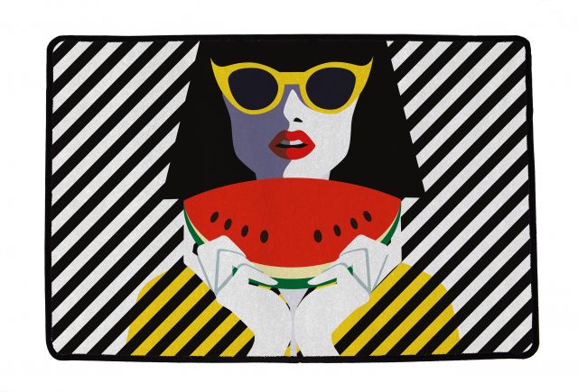 Doormat lady with watermelon 90 x 60 cm