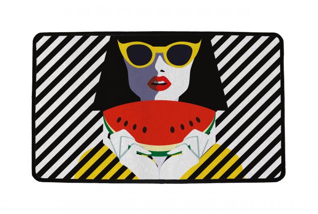 Doormat lady with watermelon 75 x 45 cm
