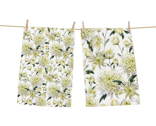 Dish towels set vintage chrysanthemum